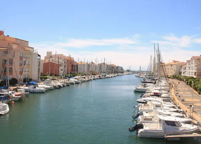 Les Heliades-1 By Interhome