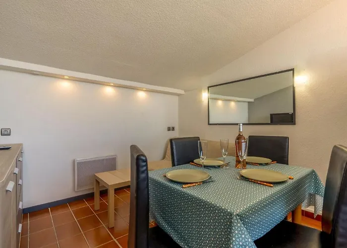 Les Heliades-1 By Interhome Daire